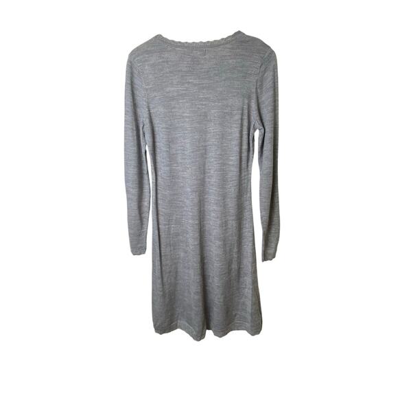 Tahari Gray Lightweight Merino Wool Blend Long Sleeve Sweater Dress Size Medium - Picture 2 of 9